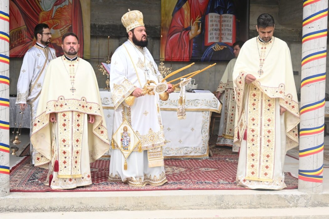 Sfințirea iconostasului bisericii filiei Ciglean, Sălaj 217549