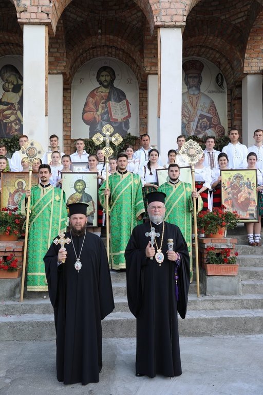 Târnosirea Bisericii „Sfânta Treime” din Peteritea, Protopopiatul Lăpuş 217535