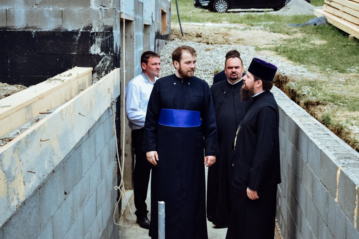 Hramul bisericii de lemn din Iliuța Bozghii, Bistriţa-Năsăud 217658