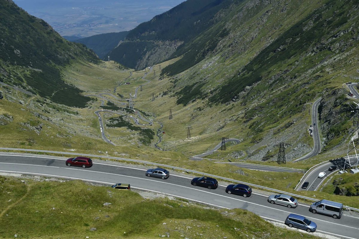 S-a reluat circulația pe Transfăgărășan 217645