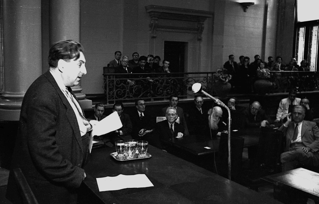 Rugăciuni de pomenire  în mireasma florilor de tei 217710