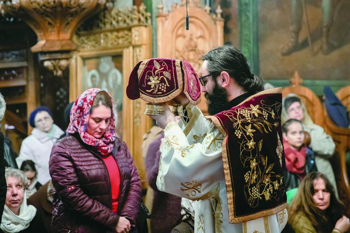 Rugăciunea adună în inimă lumina harului 217443