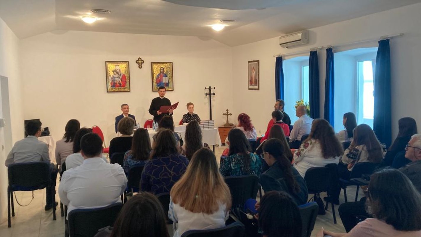 „Rugăciunea şi iubirea milostivă”, un proiect educațional de succes 217448