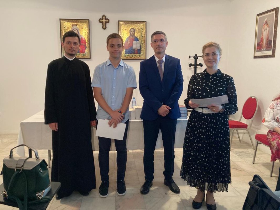 „Rugăciunea şi iubirea milostivă”, un proiect educațional de succes 217452