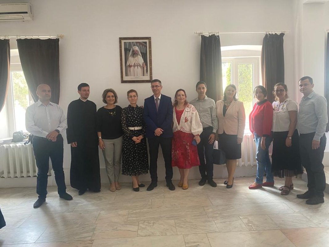 „Rugăciunea şi iubirea milostivă”, un proiect educațional de succes 217453