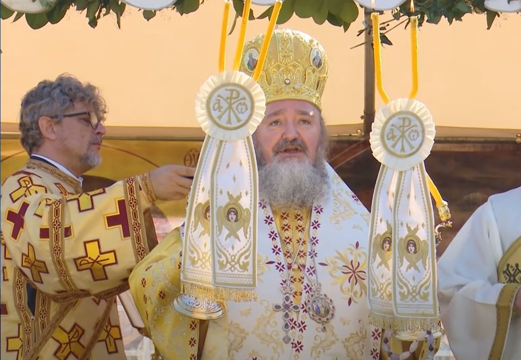 Binecuvântarea lucrărilor efectuate în parohia prahoveană Bâra 217974