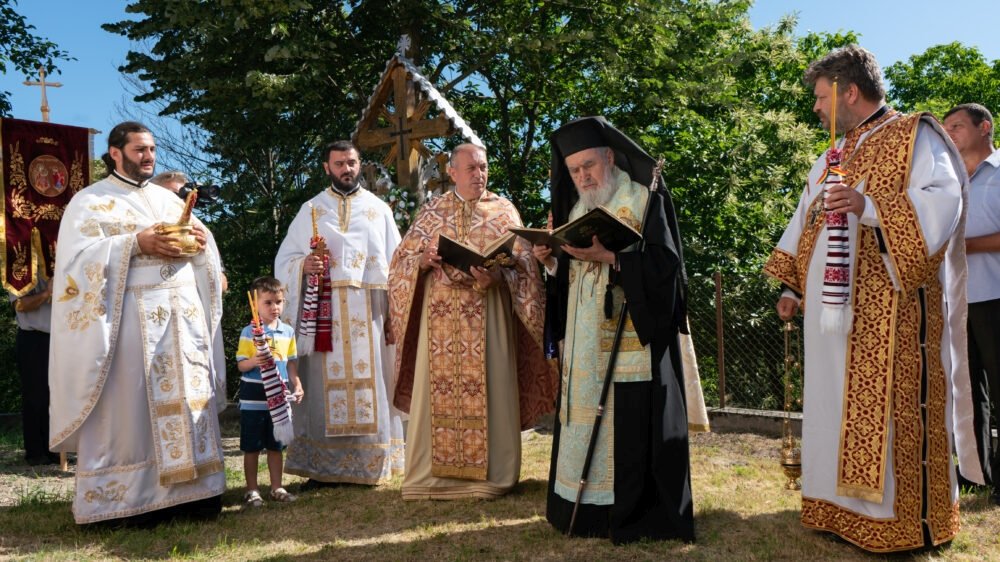 Binecuvântări arhierești în Arhiepiscopia Aradului 217944