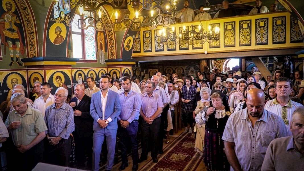 Pictura bisericii din Şoarş, judeţul Braşov, a fost sfinţită 217911