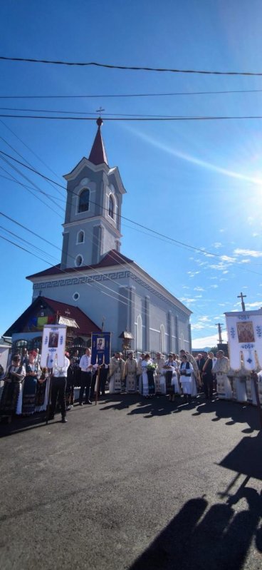 Târnosirea bisericii din Parohia Solovăstru, Protopopiatul Reghin 217919