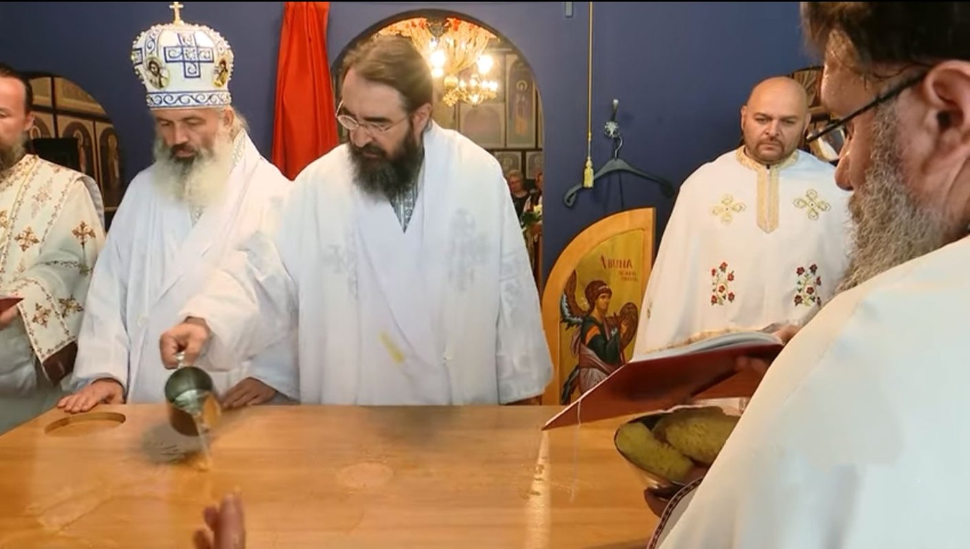 Cinstirea celor plăcuți Domnului în diaspora românească 218047