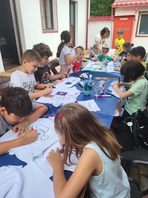 O nouă ediție a Școlii de vară la Parohia Harșu din Craiova 218131