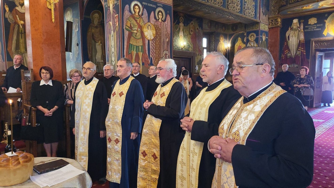 Întâlnirea absolvenţilor teologi din promoţia 1970-1974 de la Sibiu 218216