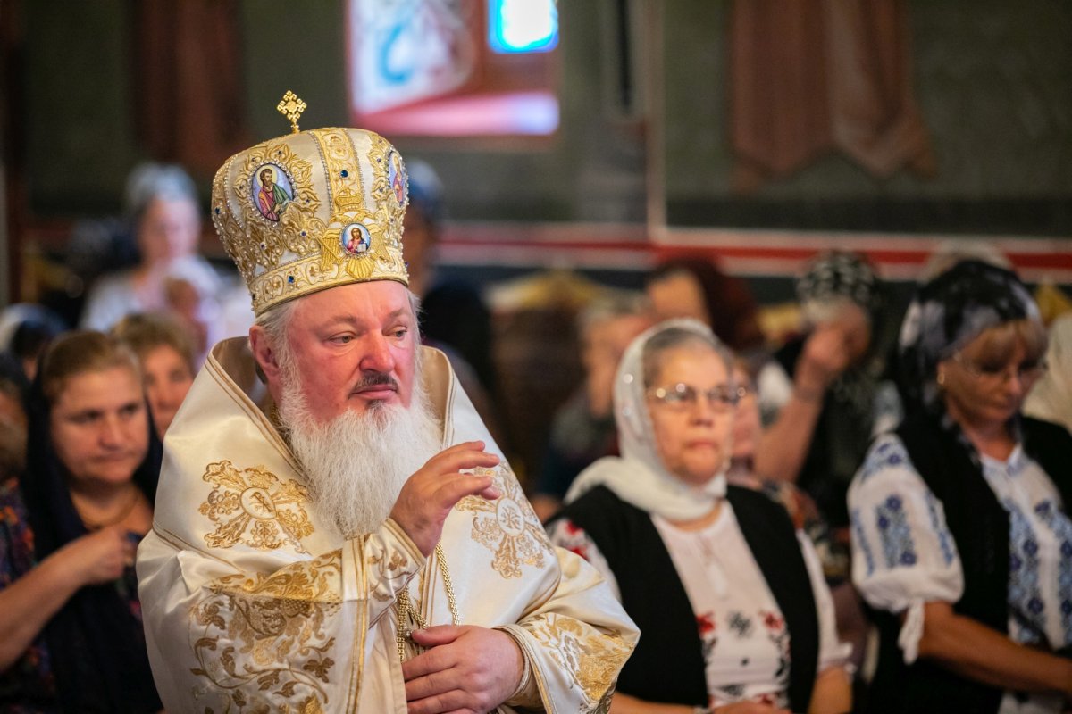 Hramul Mănăstirii „Duminica Sfinților Români” 218578