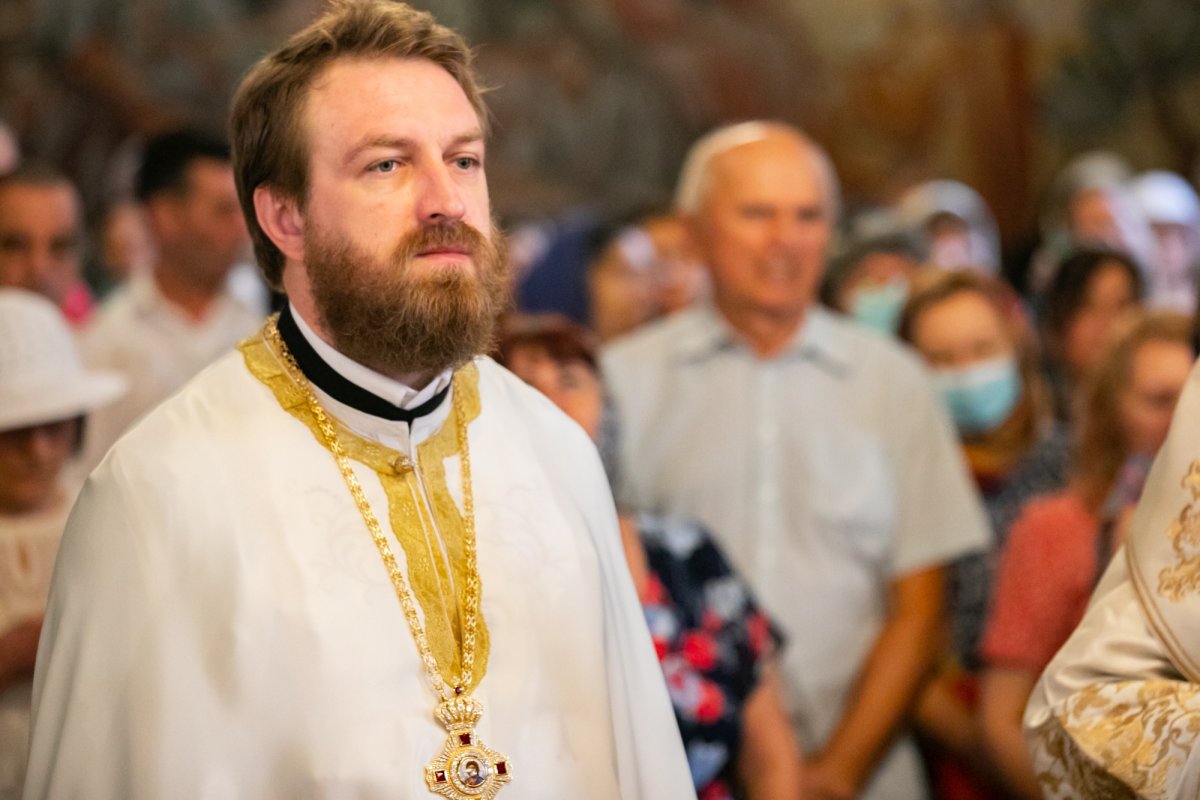 Hramul Mănăstirii „Duminica Sfinților Români” 218581