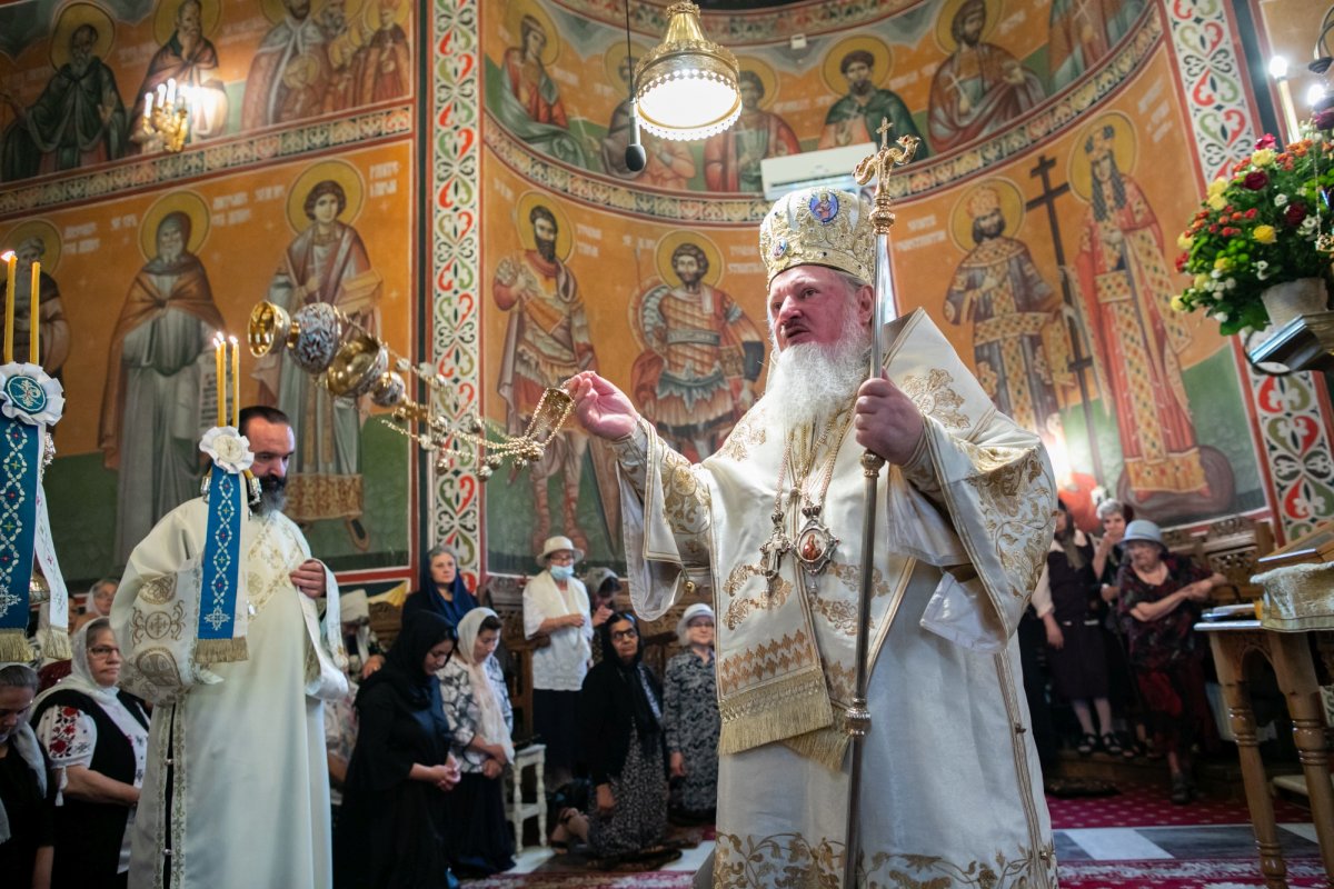 Hramul Mănăstirii „Duminica Sfinților Români” 218604