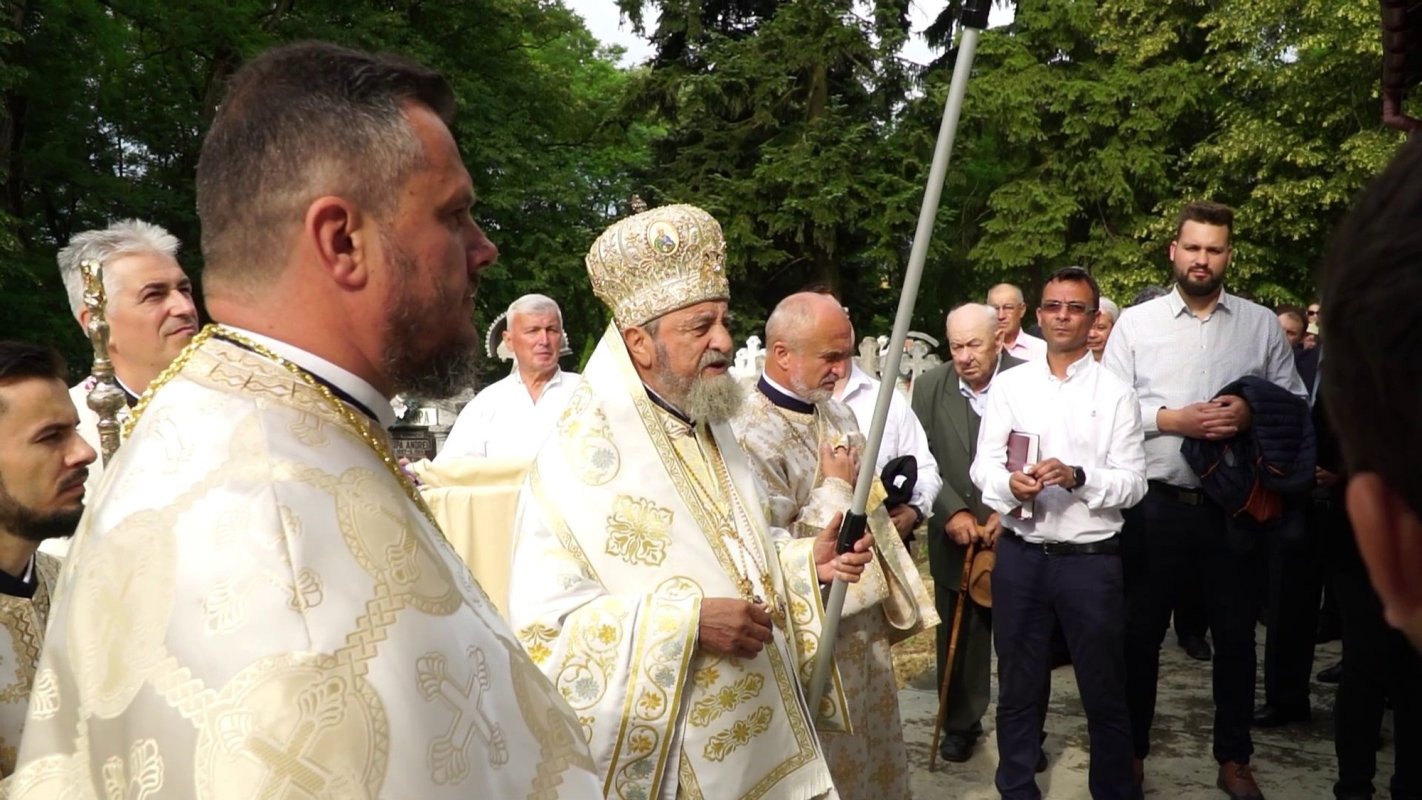 Biserica din Grid, judeţul Braşov, a fost sfinţită în Duminica a doua după Rusalii 218713