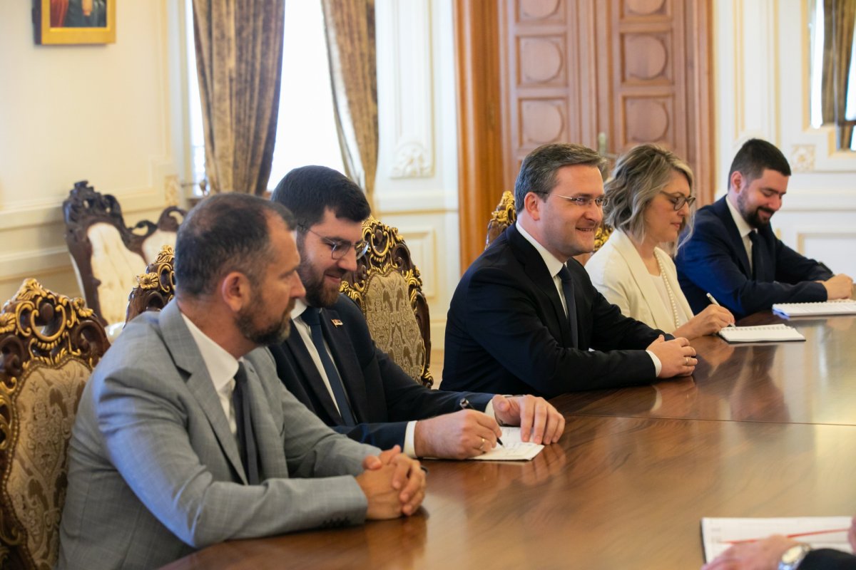 Ministrul afacerilor externe al Serbiei în vizită la Patriarhia Română 218705
