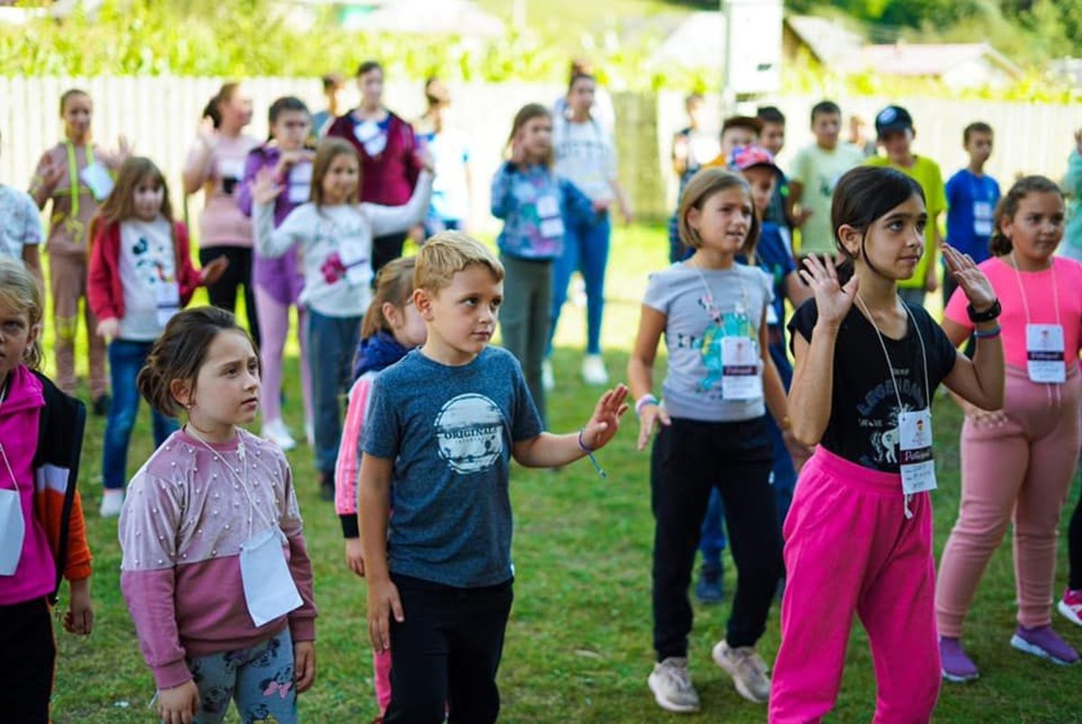 Nici un copil fără vacanţă 218793