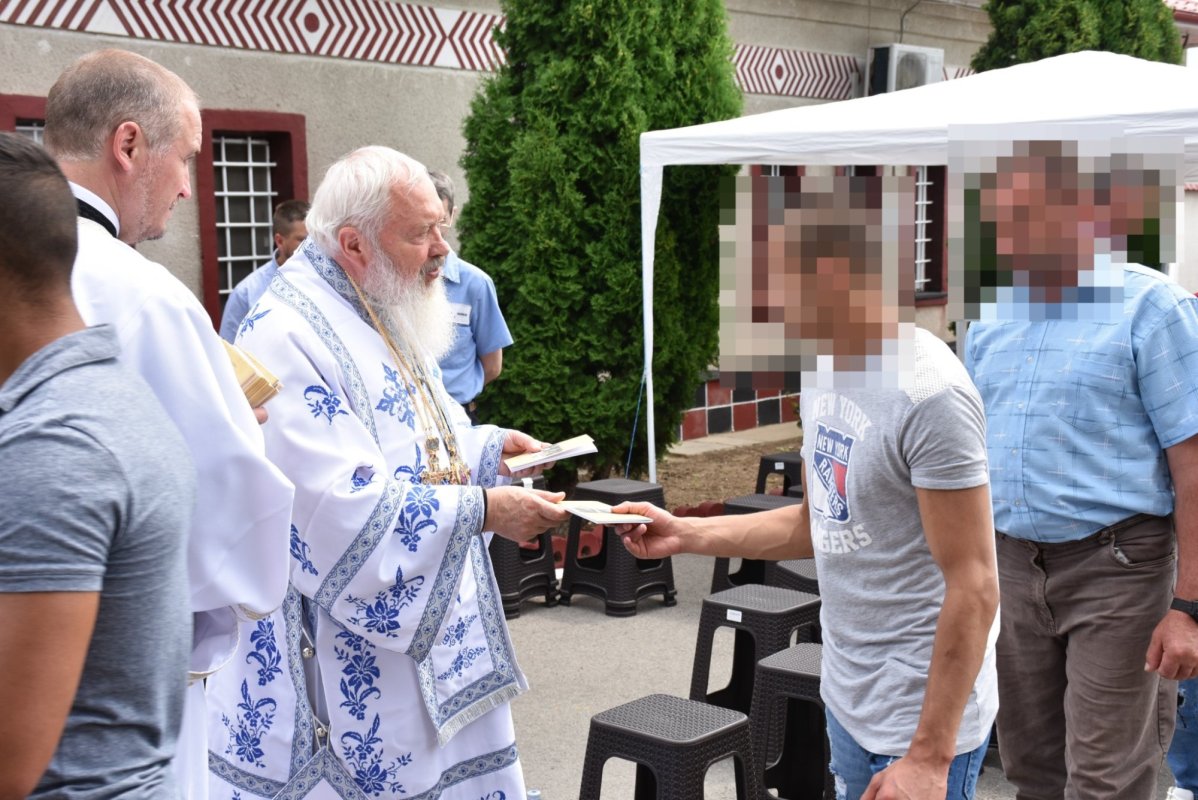 Binecuvântare arhierească la Penitenciarul Bistrița 218937
