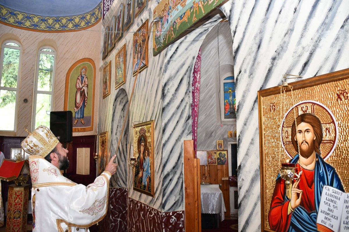 Binecuvântare pentru credincioșii din localitățile Socolari și Măru 218956