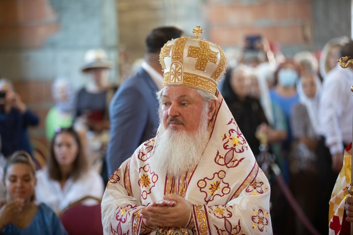 Binecuvântarea lucrărilor unui lăcaș de închinare bucureștean 219011