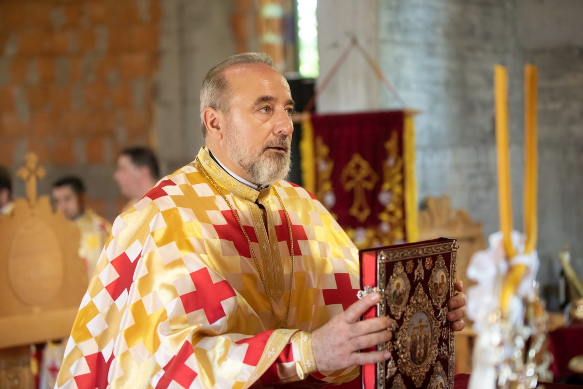 Binecuvântarea lucrărilor unui lăcaș de închinare bucureștean 219014