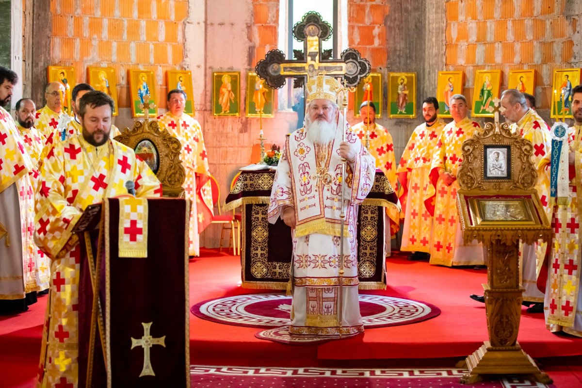 Binecuvântarea lucrărilor unui lăcaș de închinare bucureștean 219026