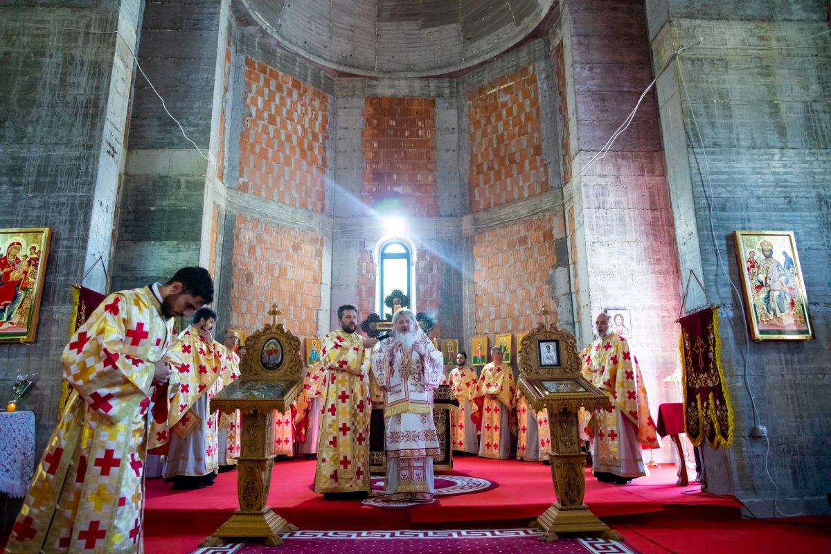Binecuvântarea lucrărilor unui lăcaș de închinare bucureștean 219045