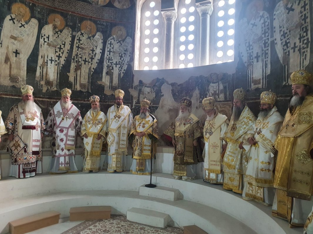 Rugăciune, apostolat şi comuniune la Altarul Sfântului Apostol Pavel 219152