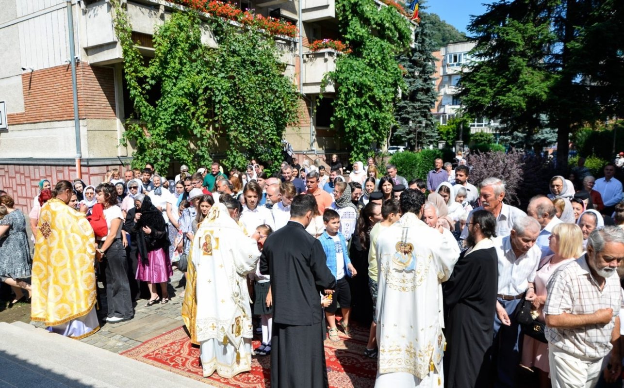 Sărbătorirea ocrotitorilor Devei şi ai Catedralei Episcopale 219192