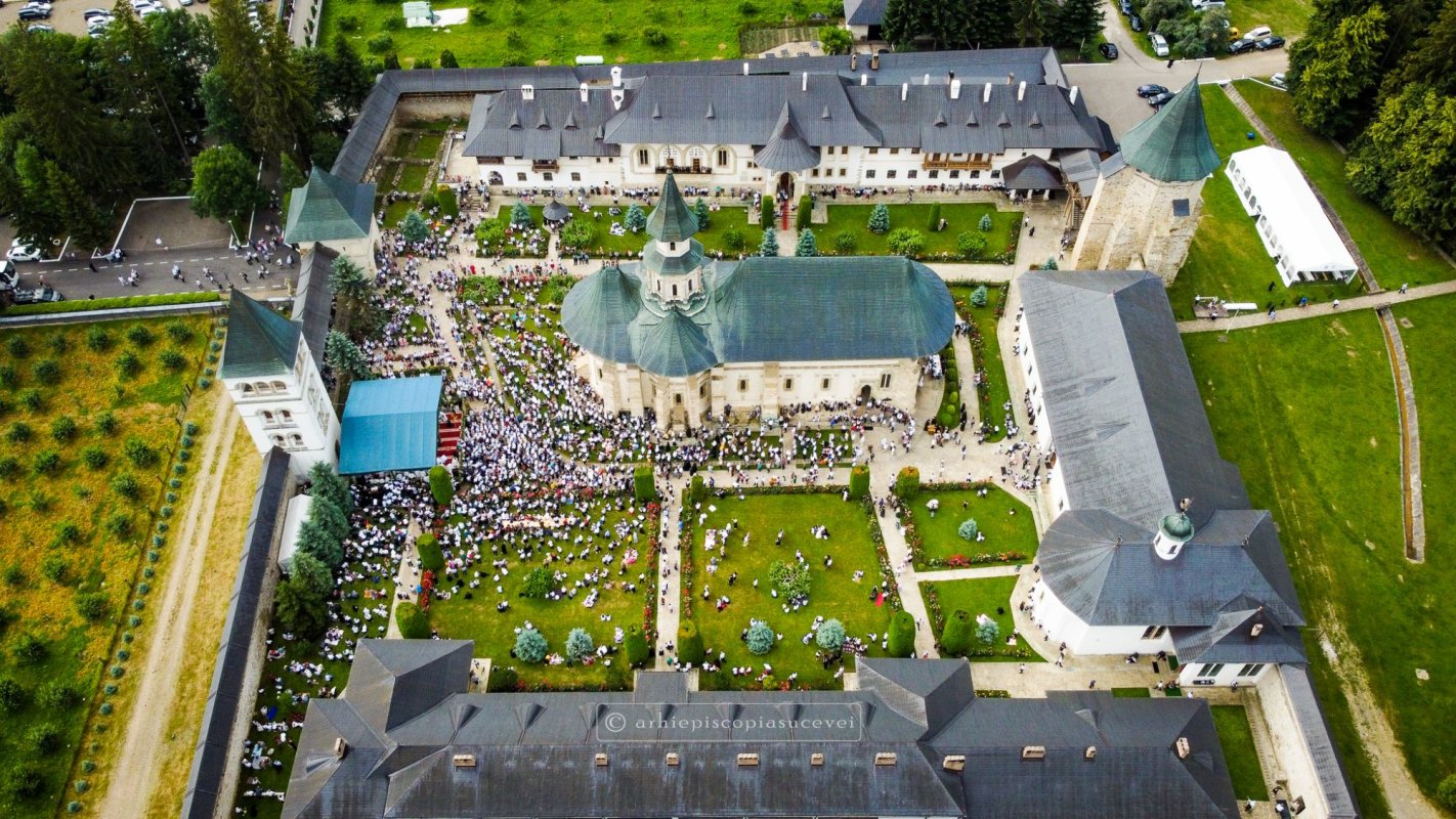 Sfântul Voievod Ștefan cel Mare cinstit în chip deosebit la Mănăstirea Putna 219255