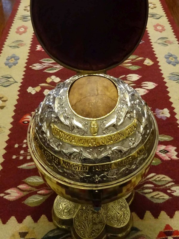 Nevoitori ai rugăciunii isihaste în lavra de la Lainici 218674