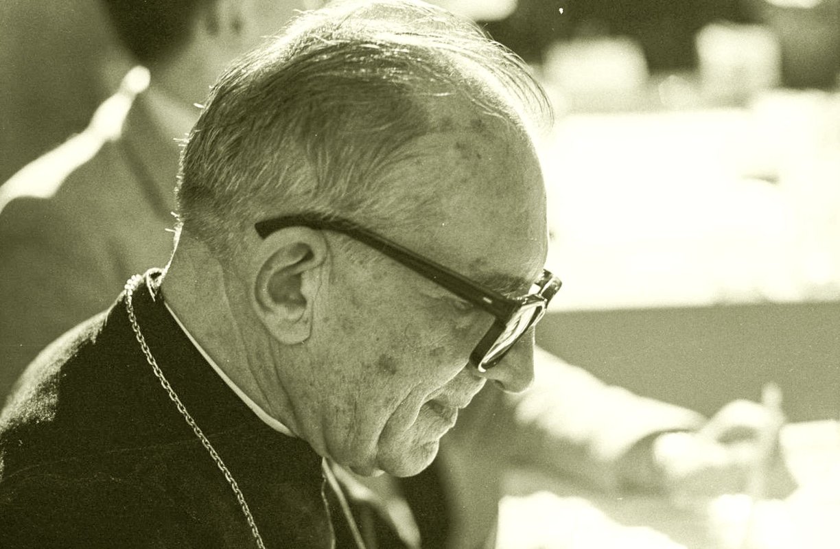 Preotul care a vorbit de ora exactă a societății occidentale 218677