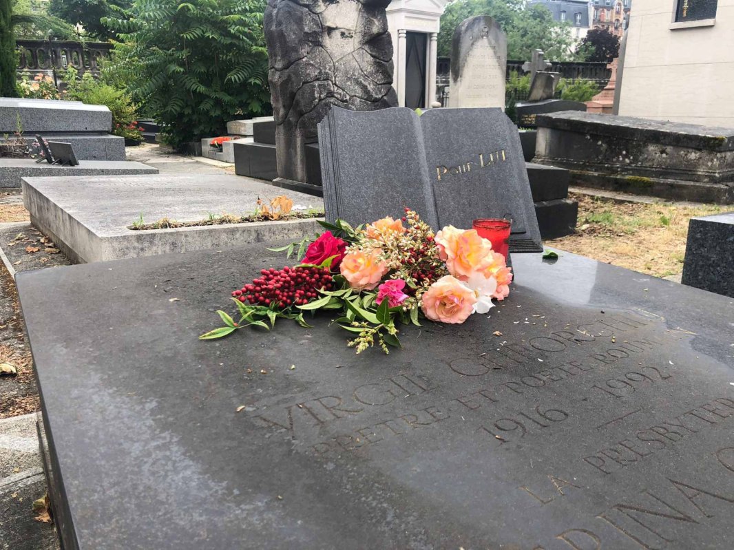 Preotul care a vorbit de ora exactă a societății occidentale 218678