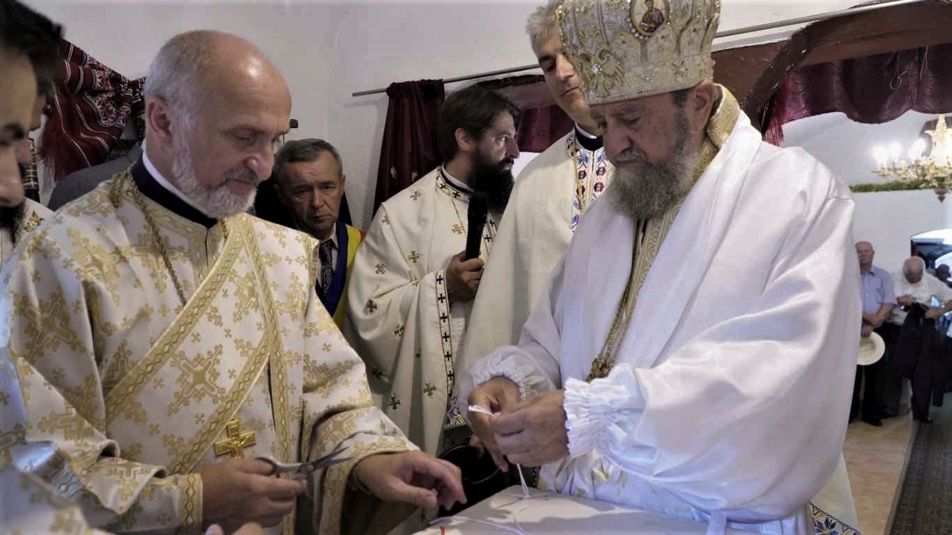 Binecuvântare peste comunitatea credincioșilor din Hălmeag, județul Brașov 219324