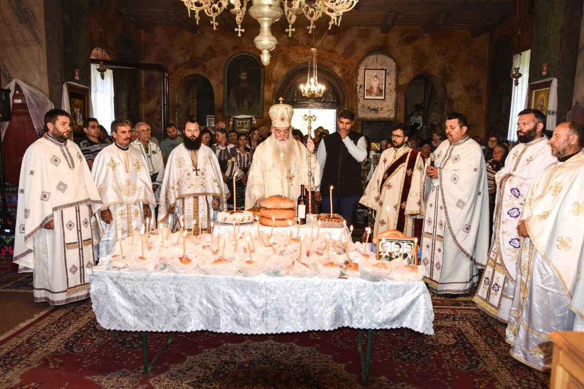 Comemorarea luptătorilor anticomuniști în Episcopia Severinului şi Strehaiei 219353