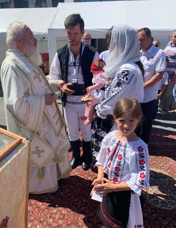 Slujire arhierească în comunitatea românească din Offenbach am Main, Germania 219338