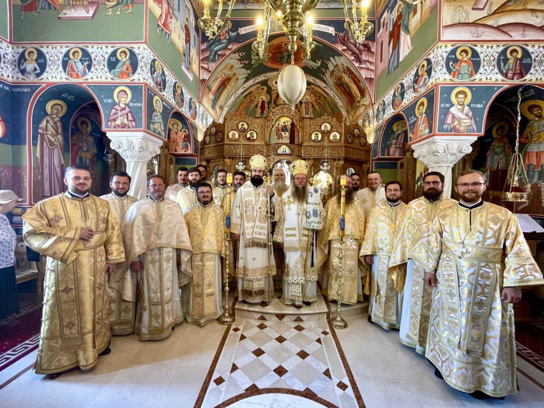 Binecuvântare arhierească  la Zagon, Covasna 219486