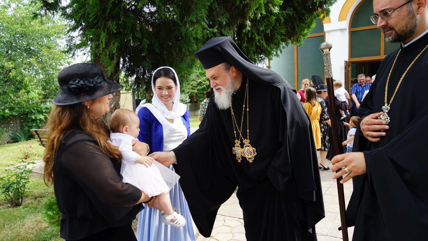 Binecuvântare pentru enoriașii de la o parohie din Oltenița  219512