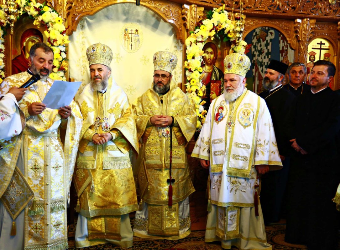 Biserica din Lopătari, ca un luminiș cosmic al sufletului 219509