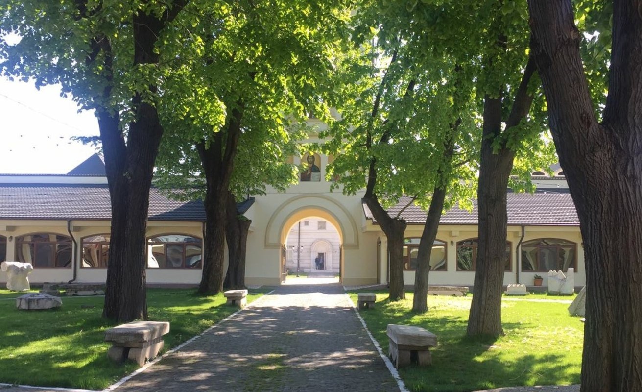 Haideți să ne privim în ochi! 219958