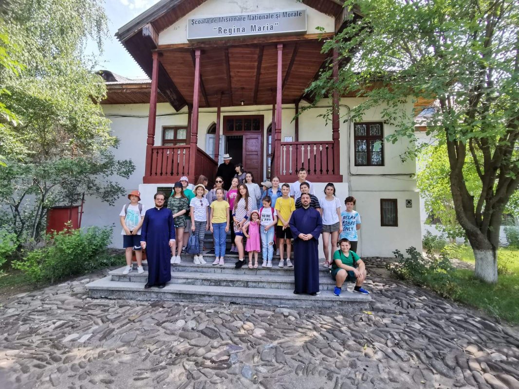 Tabere școlare gratuite organizate în Prahova 220070