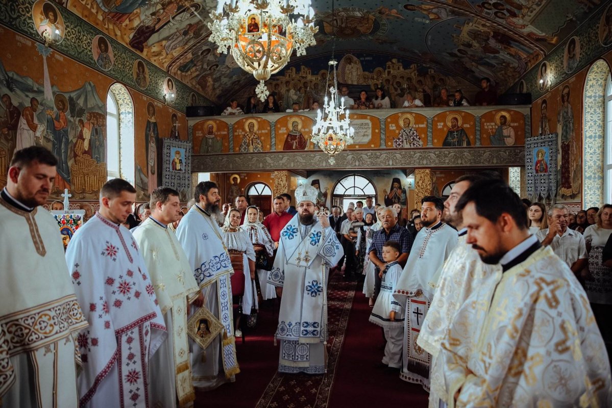 Slujiri arhiereşti în Eparhia Vadului, Feleacului și Clujului 220156