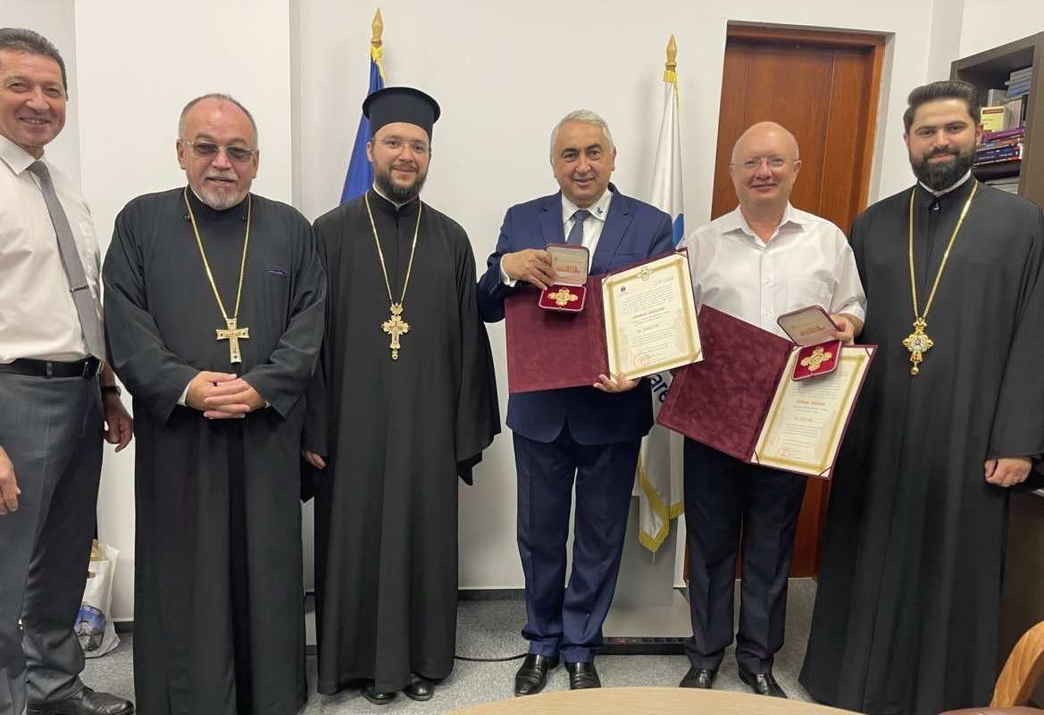 Distincții pentru conducerea Universității „Ștefan cel Mare” din Suceava 220307