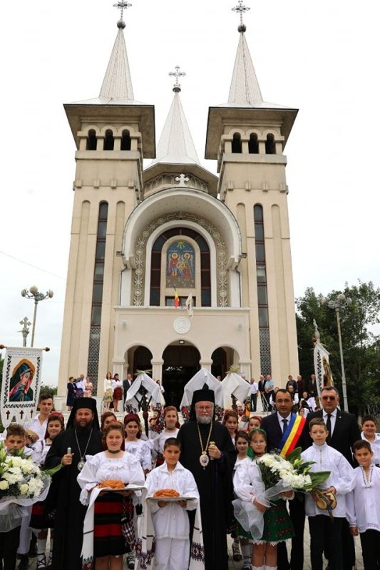 Inaugurarea Centrului Cultural- Pastoral „Sfântul Iosif Mărturisitorul” din Sighetu Marmaţiei 220327