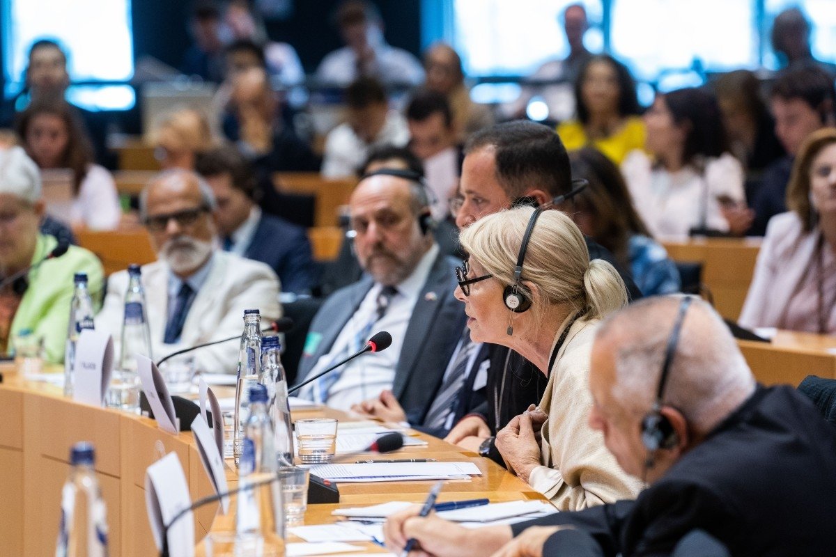 Seminar despre ajutorul oferit de Biserici celor afectați de războiul din Ucraina 220418