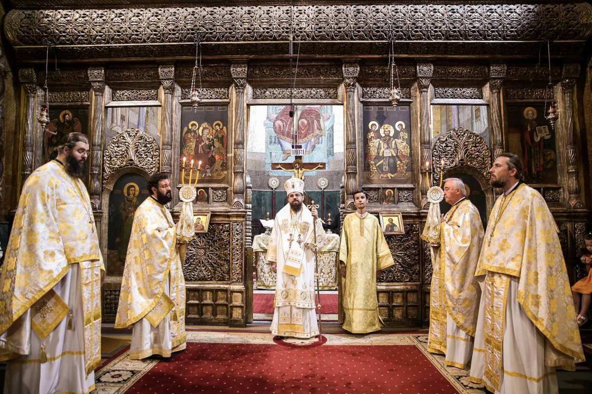 Duminica a 5-a după Rusalii, la Catedrala Mitropolitană clujeană 220878