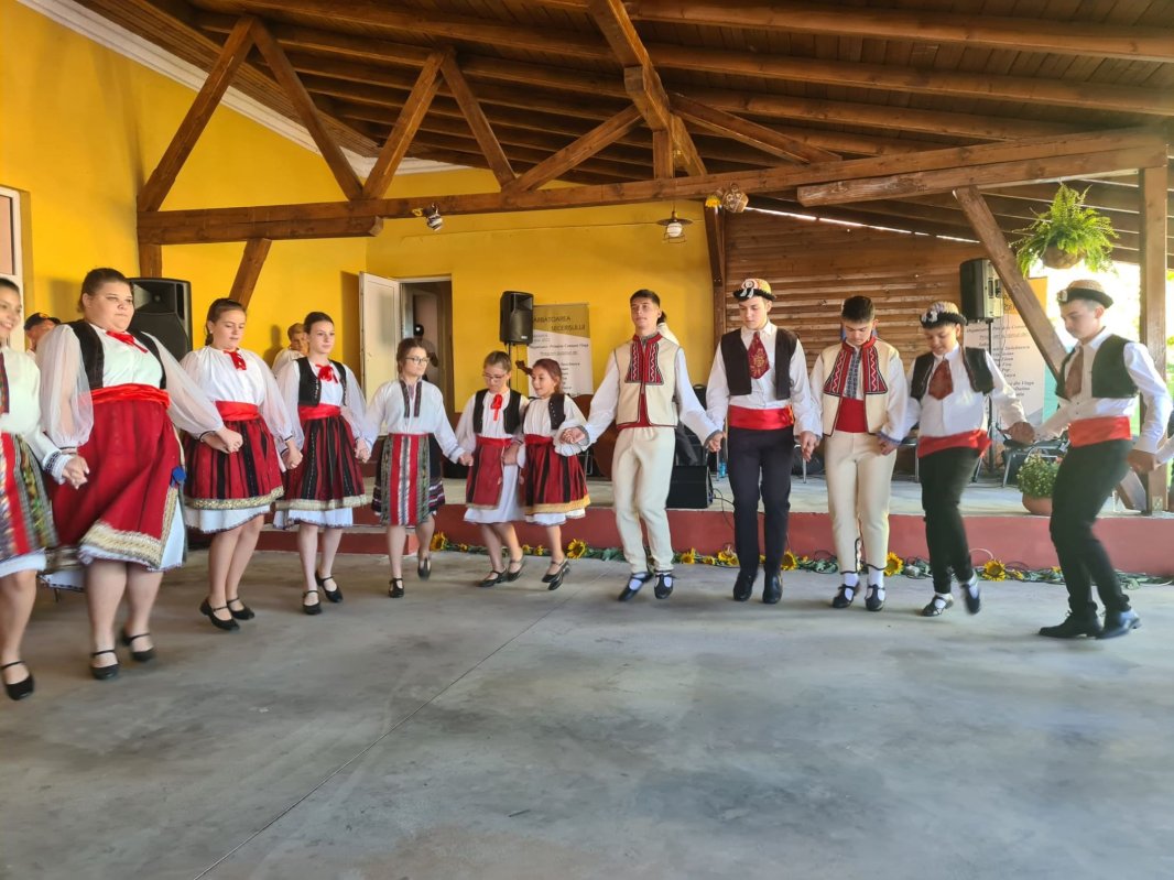 Sărbătoarea secerișului în parohia arădeană Mănăștur 220892