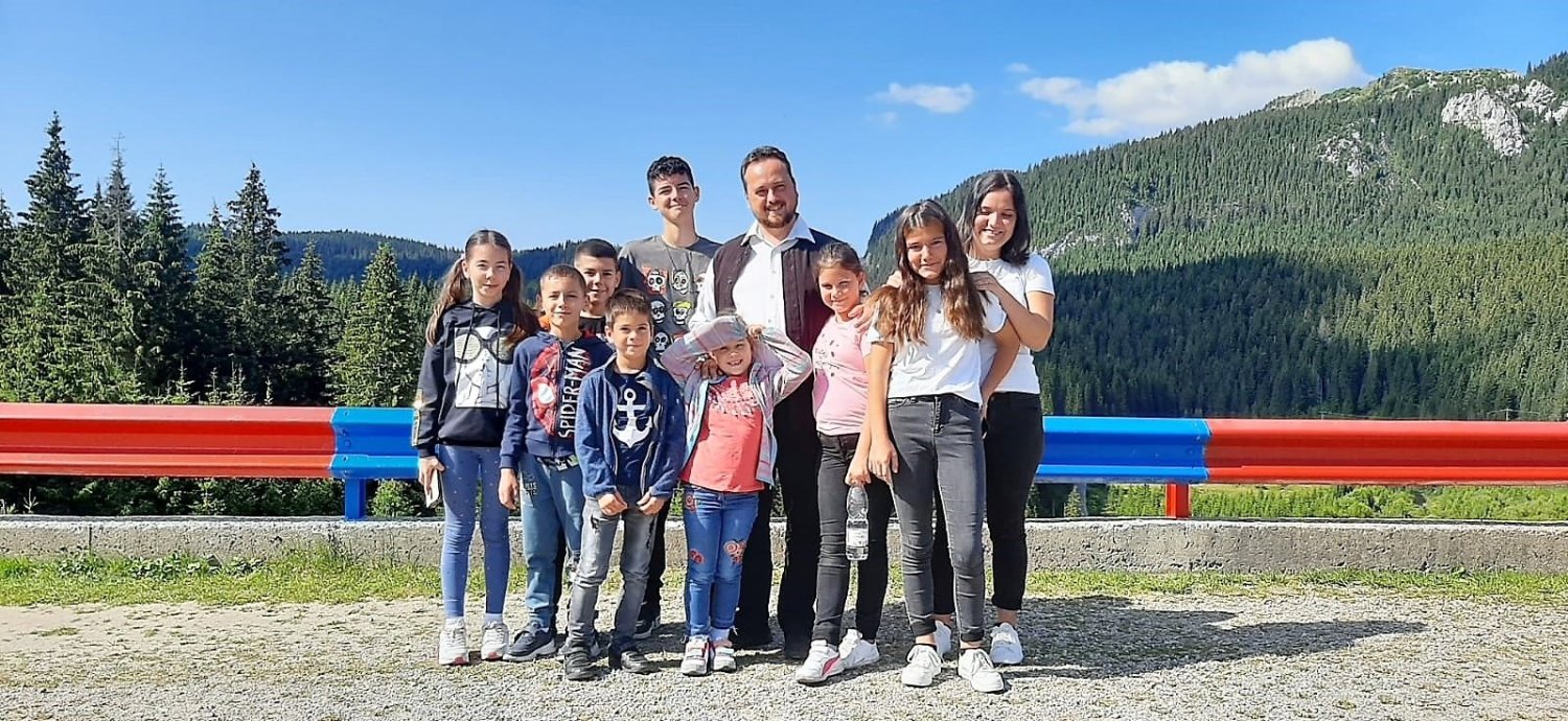 Taberele de tineret organizate de Arhiepiscopia Târgoviștei 221181