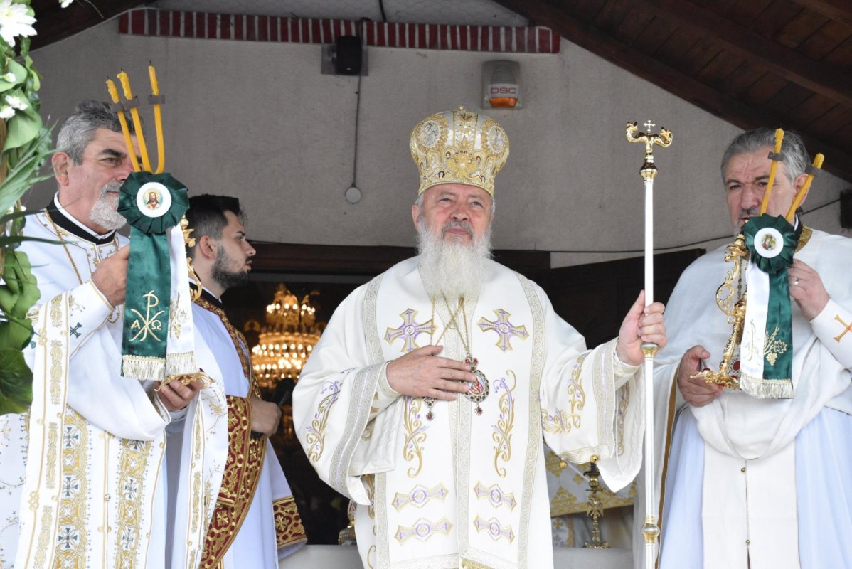 Slujiri arhiereşti în Mitropolia Clujului, Maramureşului şi Sălajului 221415